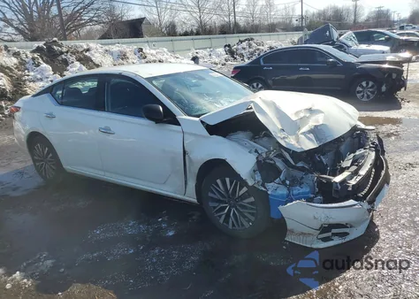 2025 Nissan Altima 2.5 Sv из США, поврежденный, VIN 1N4BL4DW4SN417395